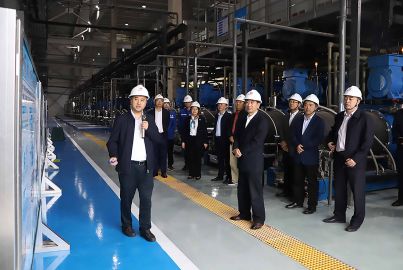 乐山市政协副主席袁仕伦一行赴蜀能矿产磷酸铁锂厂调研