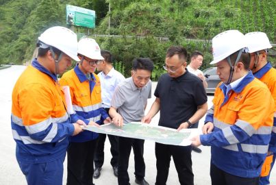 自治县县委书记刘才能赴蜀能矿产三号矿山调研督导安全环保、建设工作